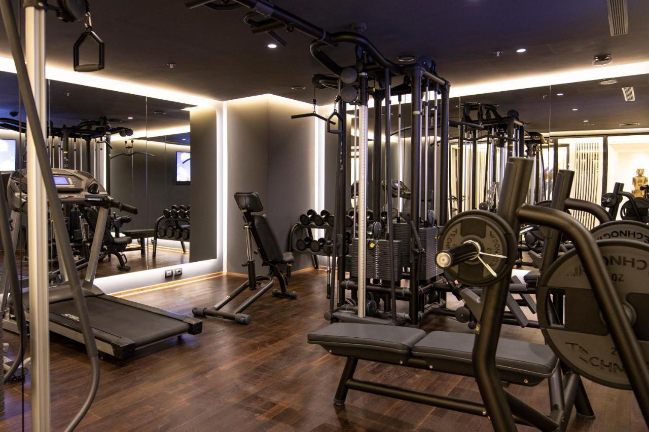 Xheko Imperial Luxury Hotel & Spa Tiranë Luaran gambar The gym at the hotel