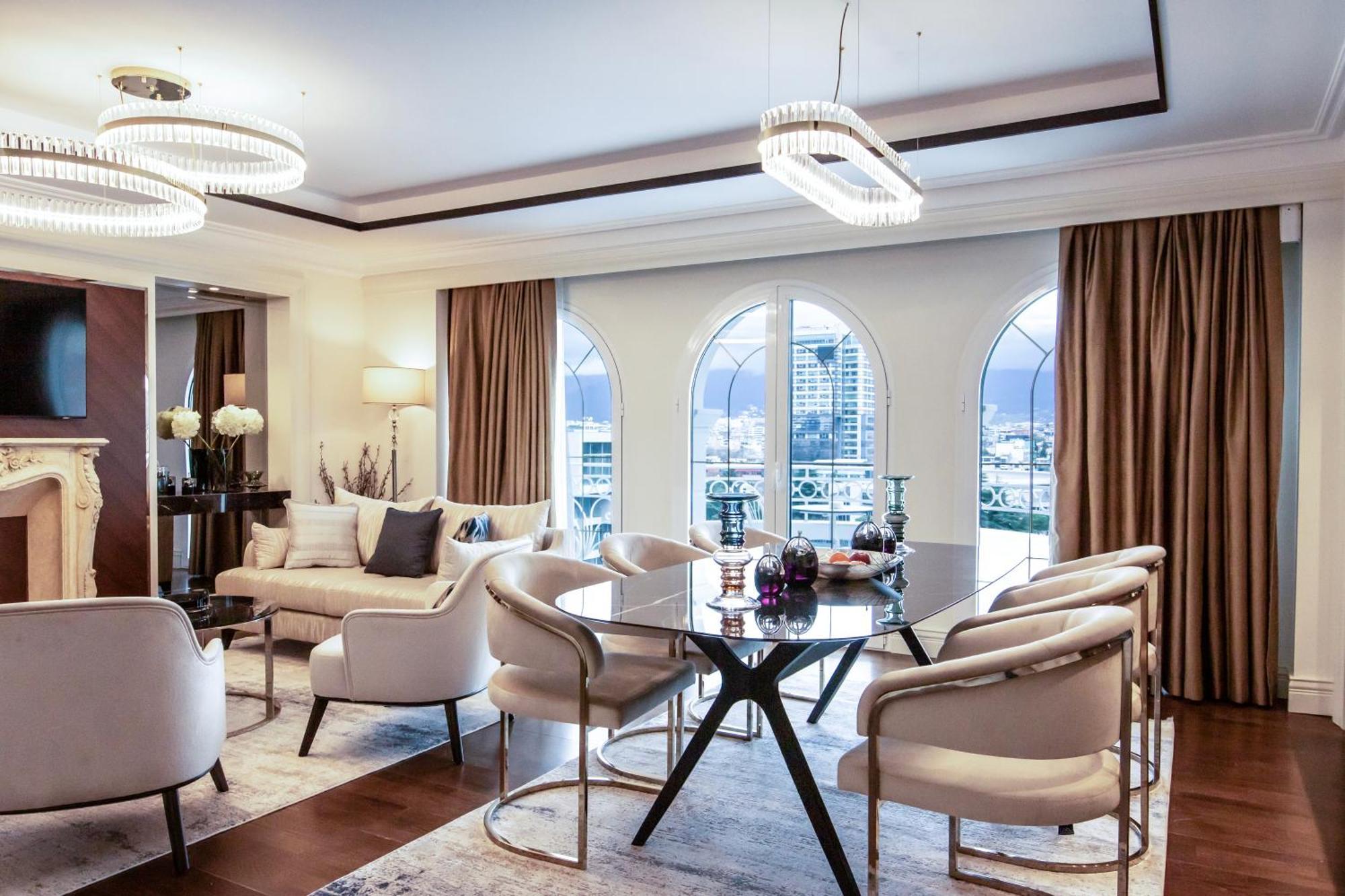 Xheko Imperial Luxury Hotel & Spa Tiranë Luaran gambar The interior of a suite at the Mandarin Oriental, Munich